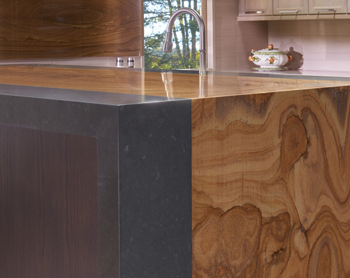 hardwood - chest of drawers