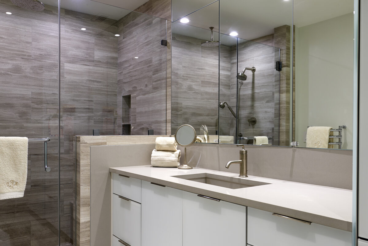 masculine master bath